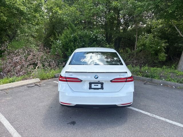2024 BMW 5 Series 530i xDrive