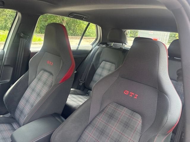 2024 Volkswagen Golf GTI 2.0T SE