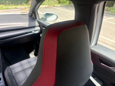 2024 Volkswagen Golf GTI 2.0T SE