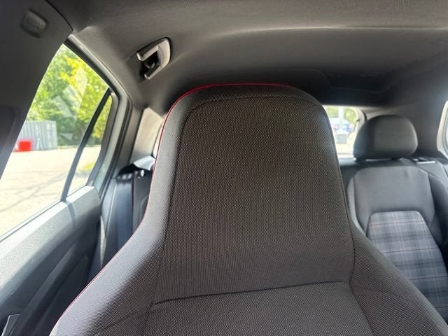 2024 Volkswagen Golf GTI 2.0T SE