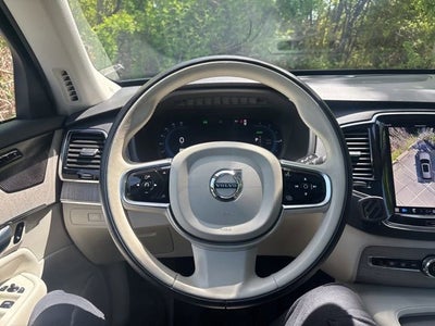 2025 Volvo XC90 Plug-In Hybrid T8 Plus