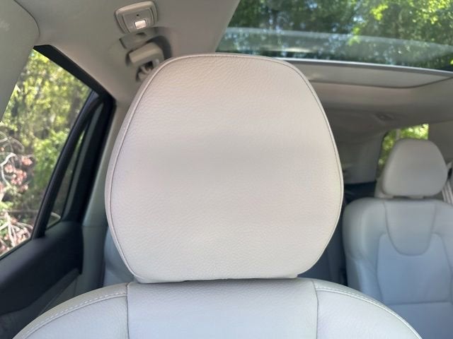 2025 Volvo XC90 Plug-In Hybrid T8 Plus