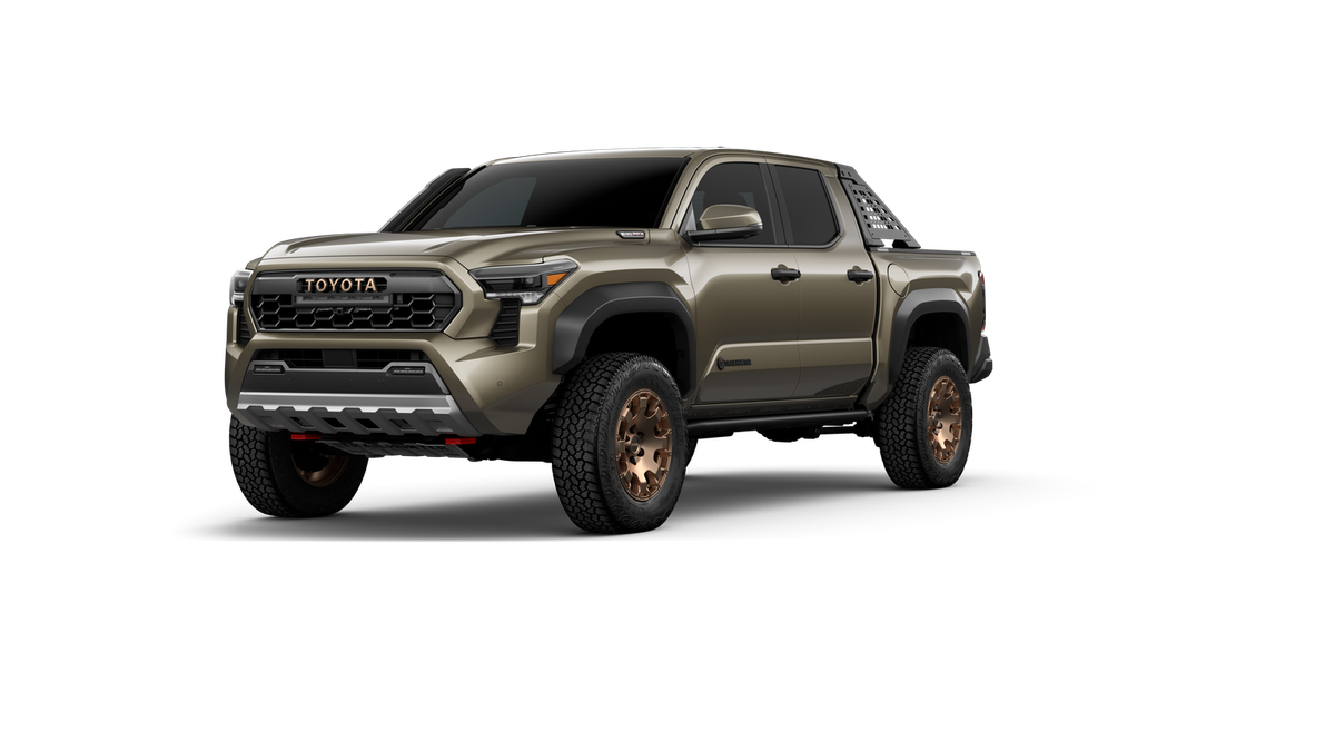 2025 Toyota Tacoma i-FORCE MAX Tacoma Trailhunter