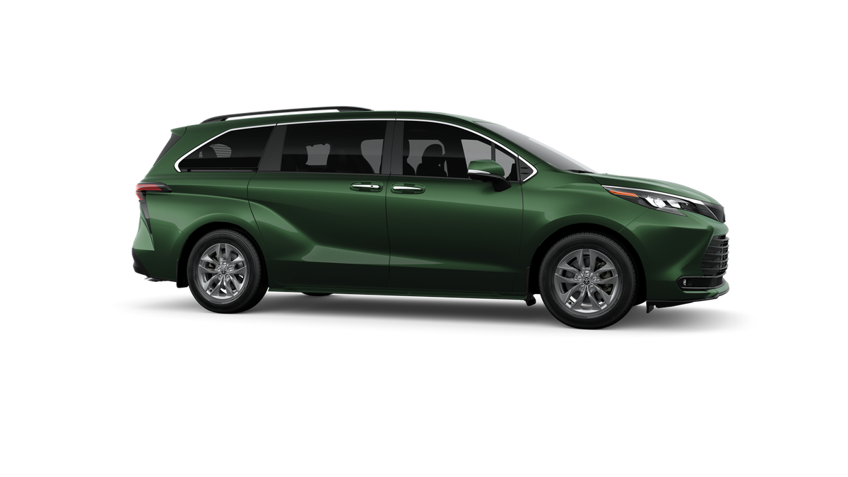 2026 Toyota Sienna XLE